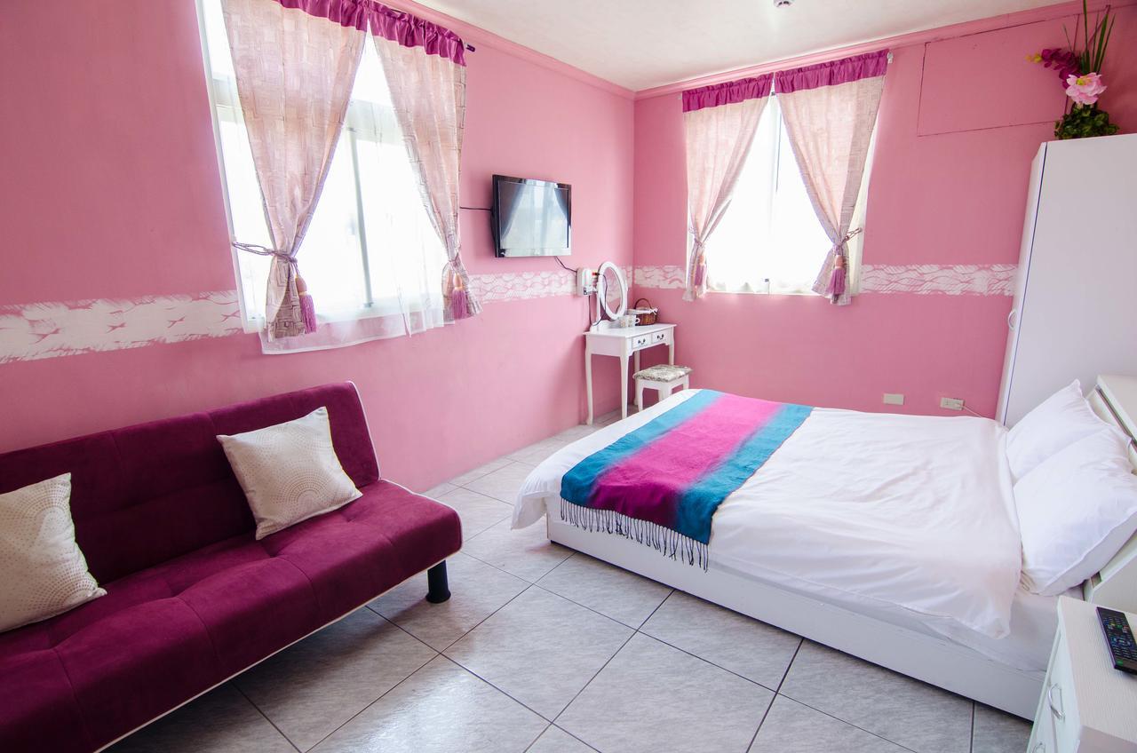 ทินโต เบดแอนด์เบรคฟาส Apartment Yilan ภายนอก รูปภาพ