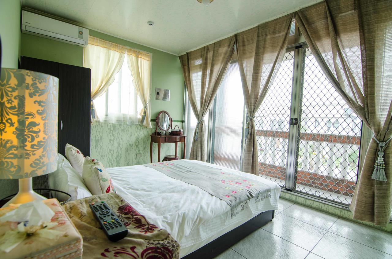 ทินโต เบดแอนด์เบรคฟาส Apartment Yilan ภายนอก รูปภาพ