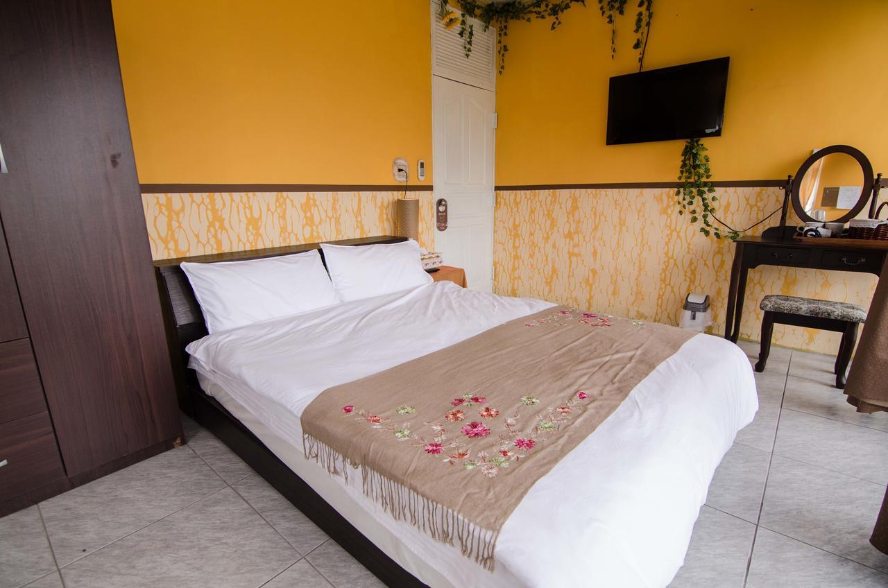 ทินโต เบดแอนด์เบรคฟาส Apartment Yilan ภายนอก รูปภาพ