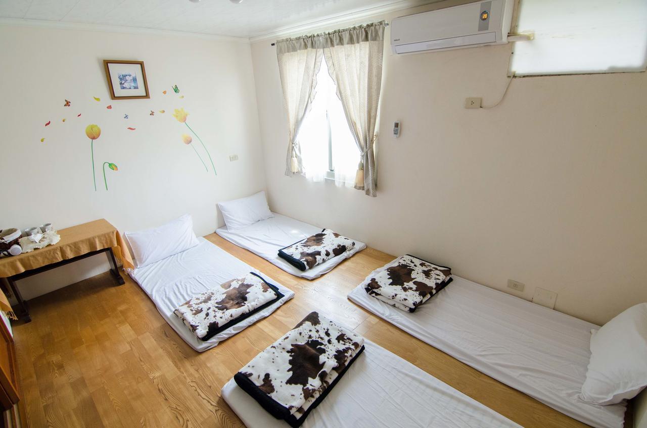 ทินโต เบดแอนด์เบรคฟาส Apartment Yilan ภายนอก รูปภาพ