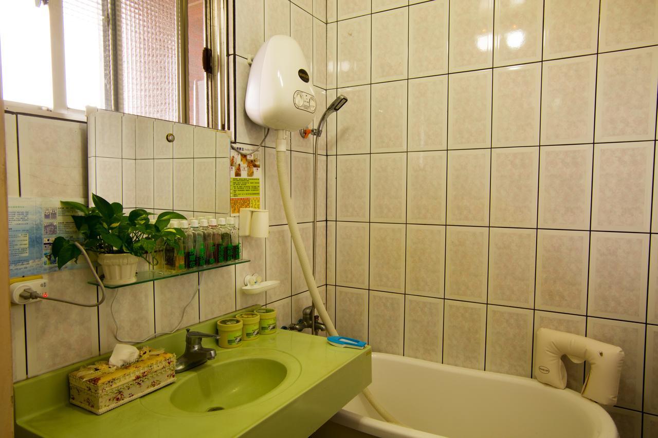 ทินโต เบดแอนด์เบรคฟาส Apartment Yilan ภายนอก รูปภาพ